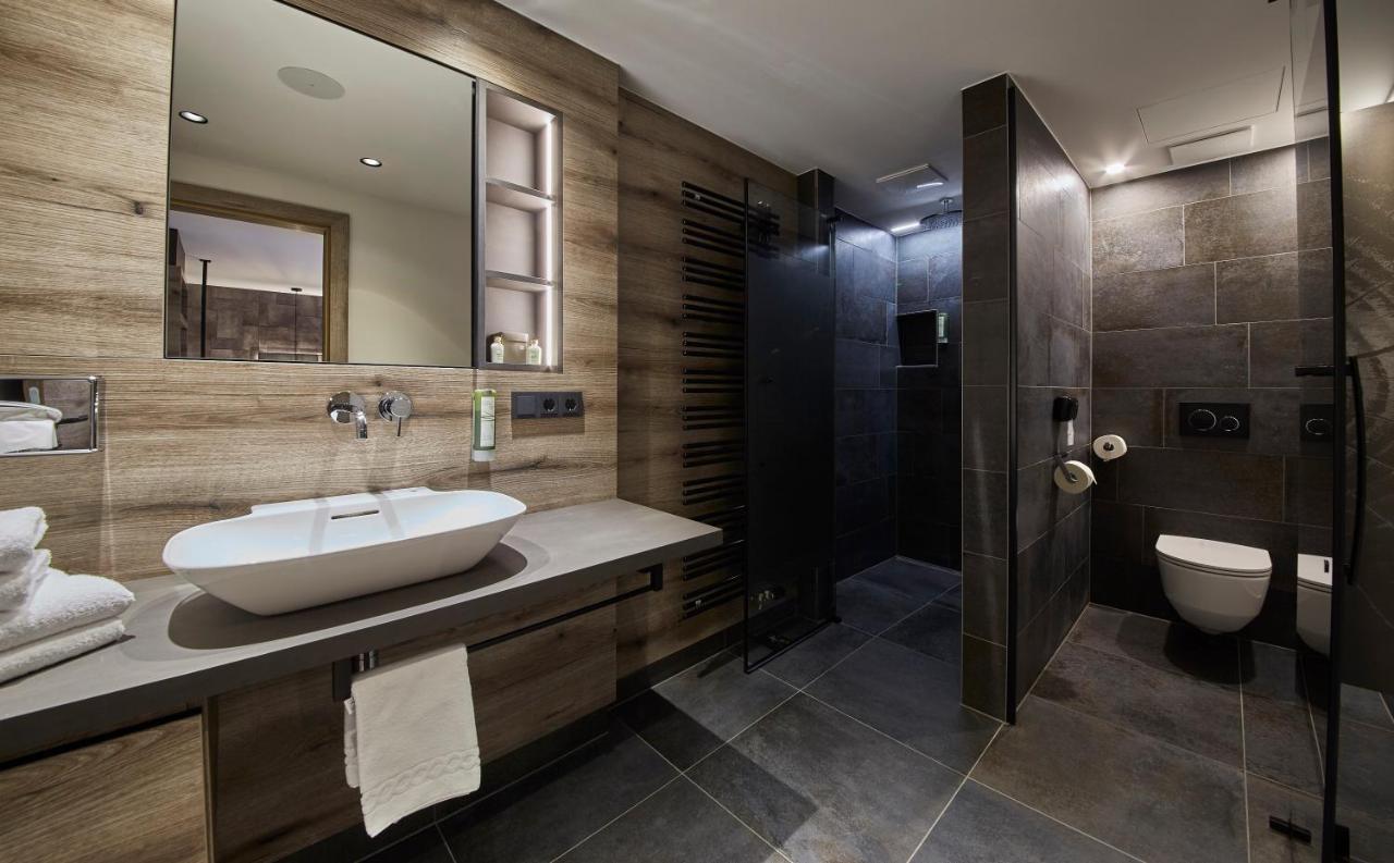 Hotel Hasenauer 4 Sterne Superior Saalbach-Hinterglemm Eksteriør billede